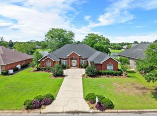 5738 Dunbar Cir, Milton, FL 32583