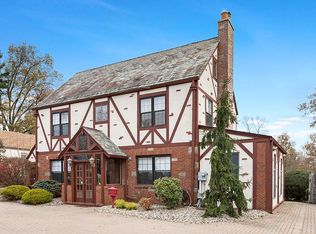 53 Walnut St, Livingston, NJ 07039