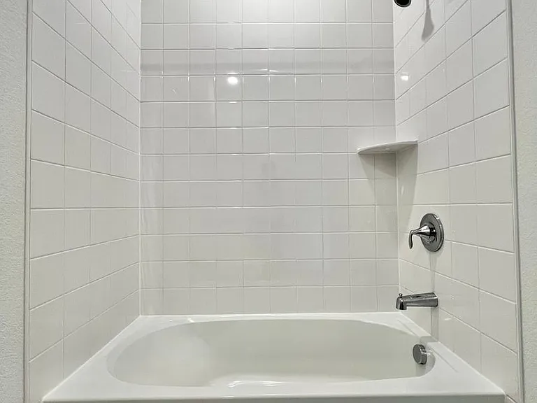 5479 Euclid Ct — Photo 15