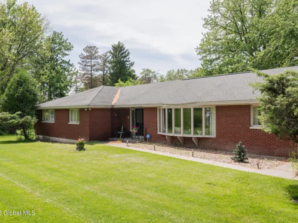 10 Gurley Avenue, Troy, NY 12182