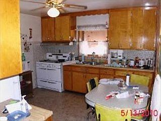 4th image of 3018 Dora St