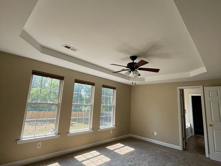 219 Yorkshire Dr — Photo 21