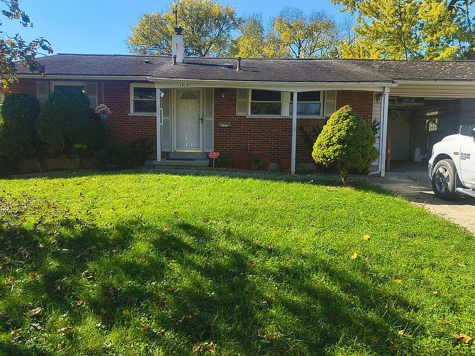 11413 Farmington Rd