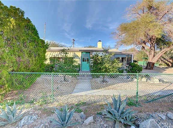 3rd image of 66154 Acoma Ave