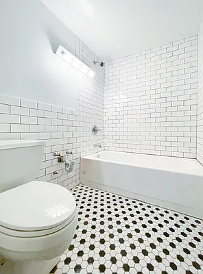 Rented by City Connections Realty | media 17