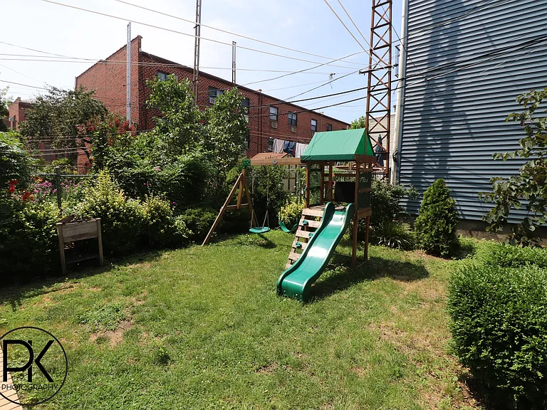 149 Norman Ave #1L — Photo 13