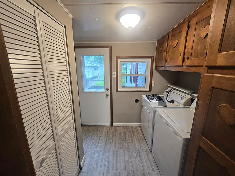 2903 W John St — Photo 20