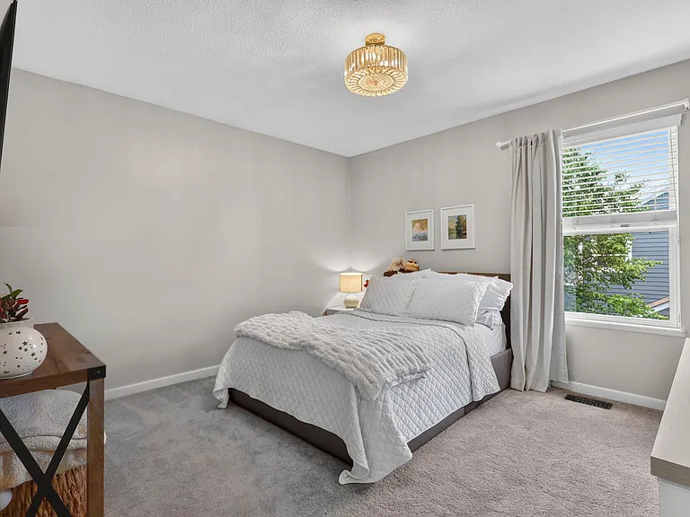 3811 Pine Bank Dr — Photo 35