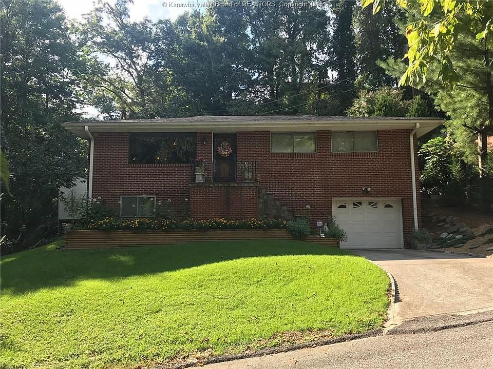 1st image of 1940 Hardman Dr