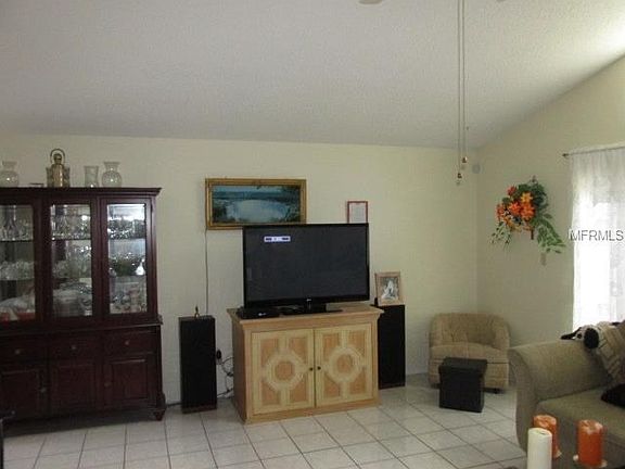 5th image of 3705 Narroline Dr
