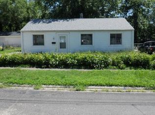 118 Berry Rd, Marquette Heights, IL 61554