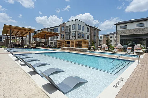 Lenox Grand West Photo 1