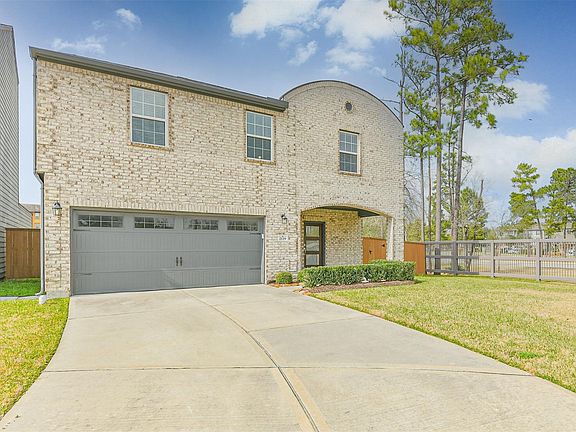 3rd image of 2129 Solstice Blvd