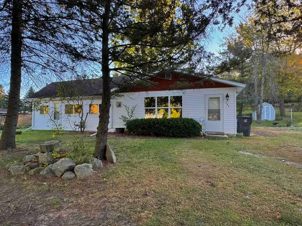 264 Greenwood St, Berlin, WI 54923