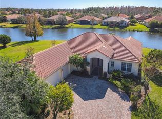 506 Santavita Pl, Kissimmee, FL 34759