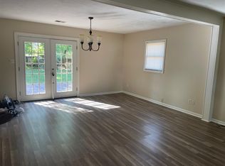 10214 El Ventoso Ct, Louisville, KY 40291