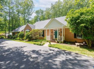 900 Flordon Dr, Charlottesville, VA 22901