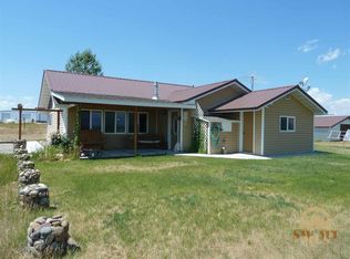 7455 Stagecoach Trail Rd, Manhattan, MT 59741