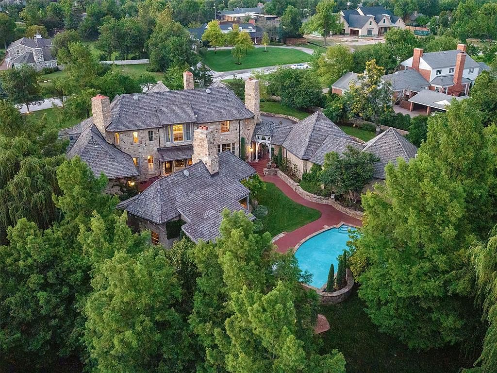 1512 Guilford Ln, Nichols Hills, OK 73120 | Zillow