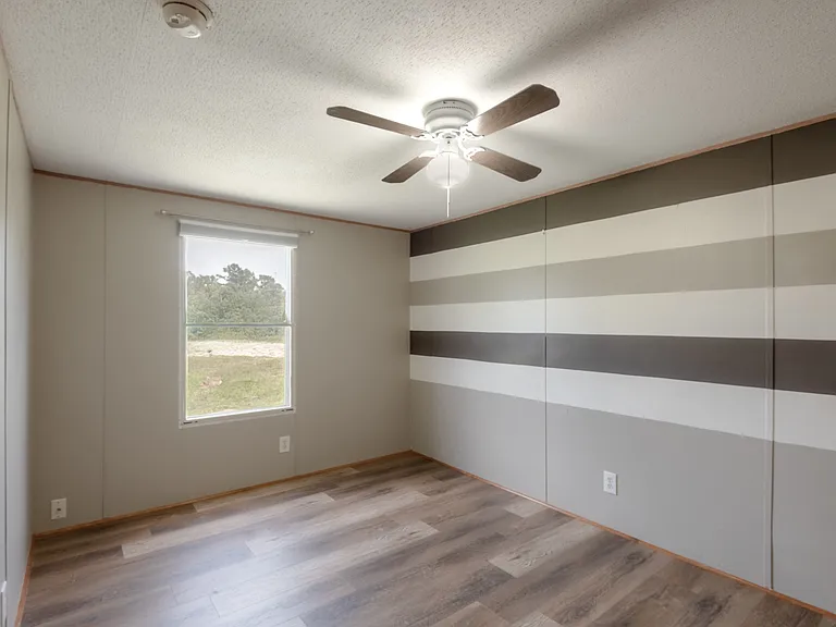 37 Riverside Ln #C — Photo 11