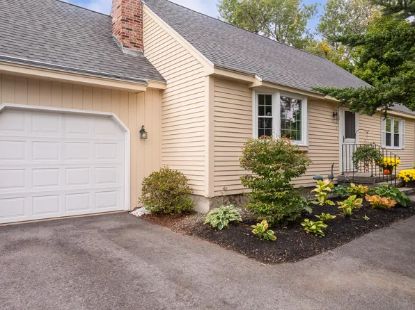 63 Flintlock Village Road #4, Wells, ME 04090