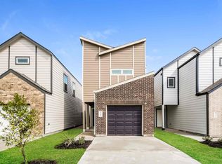 15304 Estrella E, Houston, TX 77073