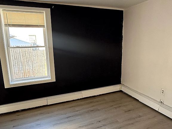 5th image of 430 Norwich Ave #2