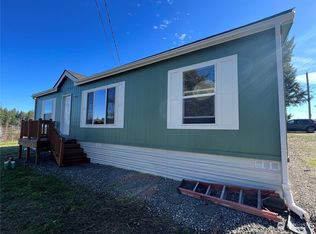 7420 State Highway 3 SW TRAILER 25, Bremerton, WA 98312