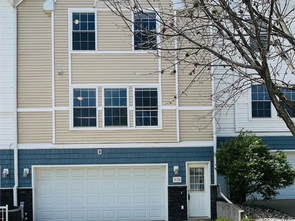1136 SE Village View Ln, Ankeny, IA 50021