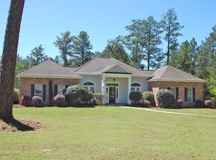 88 Fairway Pl, Hattiesburg, MS 39402