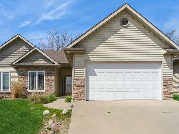 405 Aspen Dr, Norwalk, IA 50211