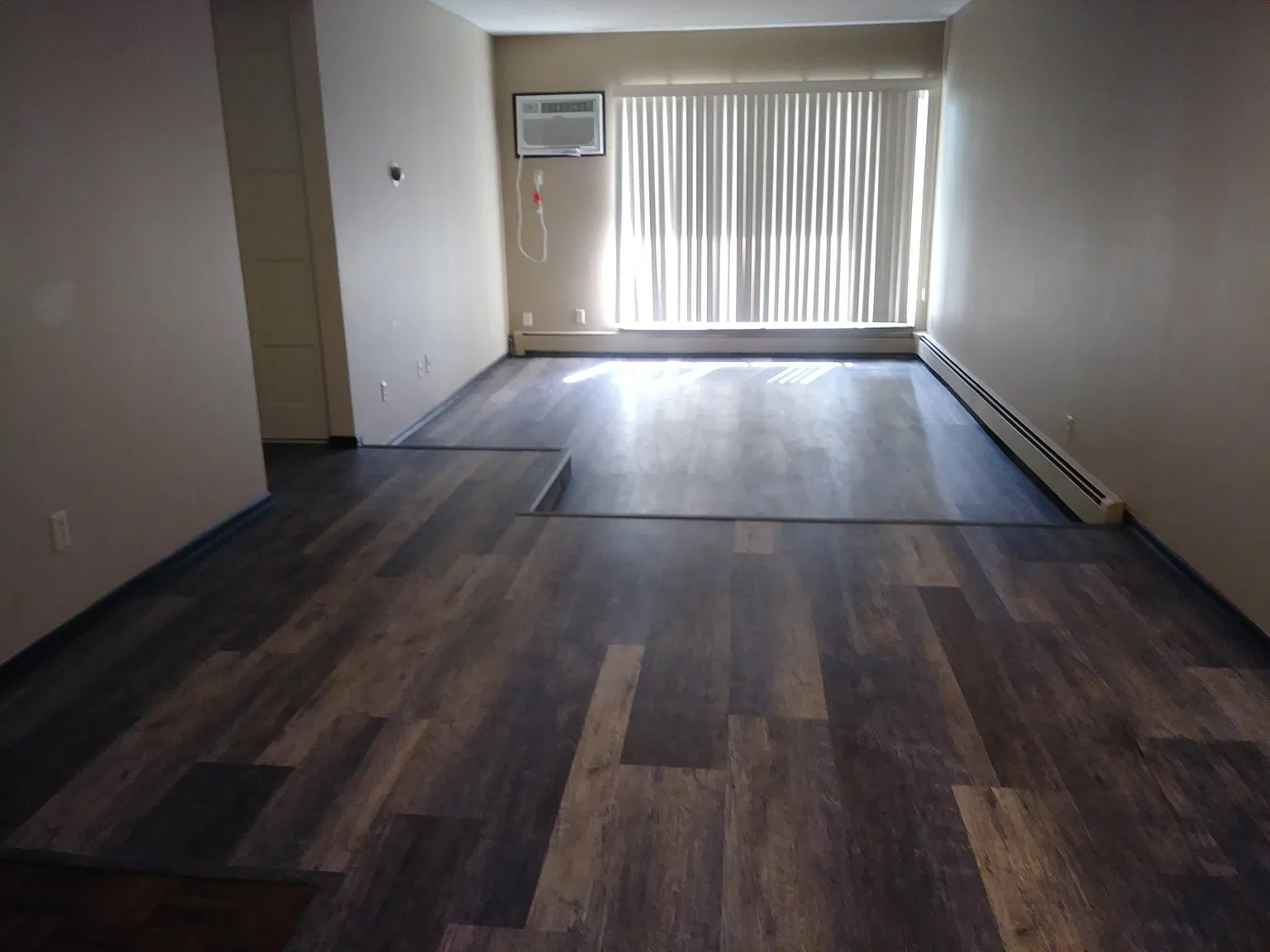 1601 N Innsbruck Dr — Photo 4
