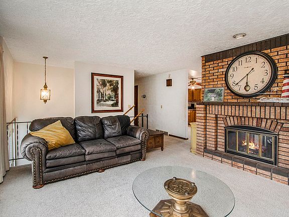 5th image of 10221 W M Ave