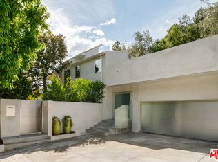1325 N Wetherly Dr, Los Angeles, CA 90069