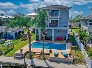 3357 Mangrove Dr, Hernando Beach, FL 34607