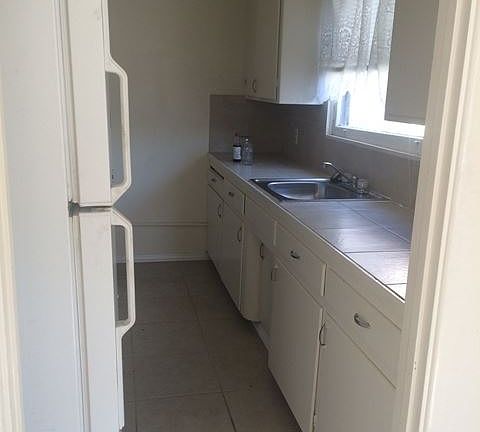 5th image of 4570 1/2 35th St