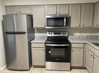 1505 La Fontenay Ct, Louisville, KY 40223