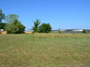 50 West Ave, Skiatook, OK 74070