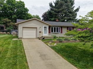 1033 Ridgecrest Dr, Wooster, OH 44691