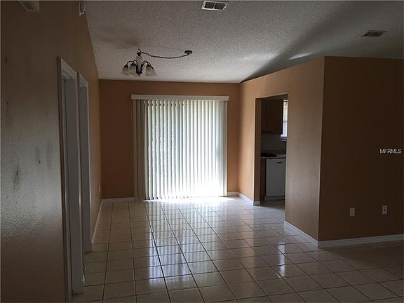 5th image of 756 Adler Dr
