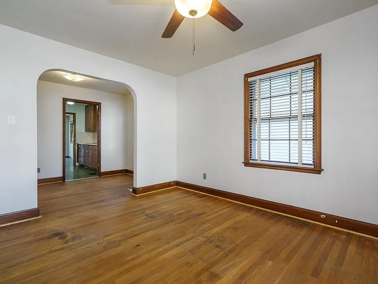 420 Creel Ave — Photo 9