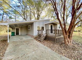 1056 Willow Ave, Canton, MS 39046