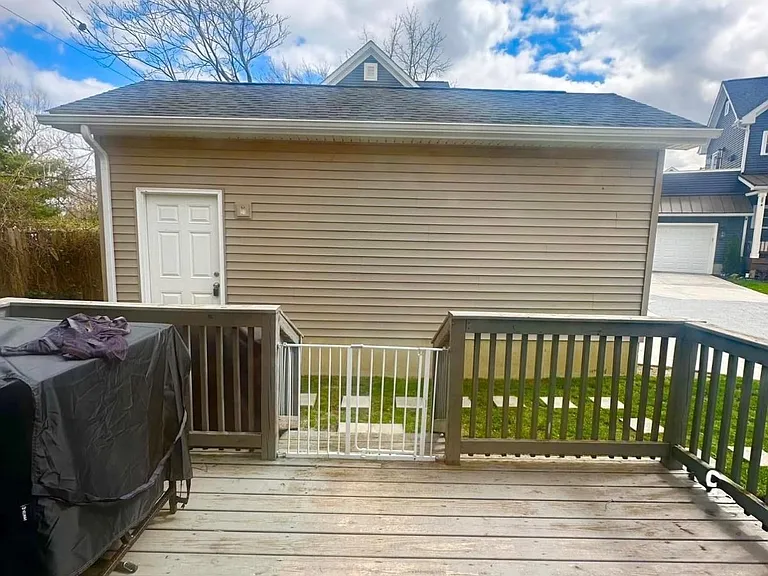 3525 Siam Ave — Photo 16