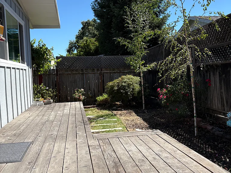 1171 Santa Fe Ave #B — Photo 12