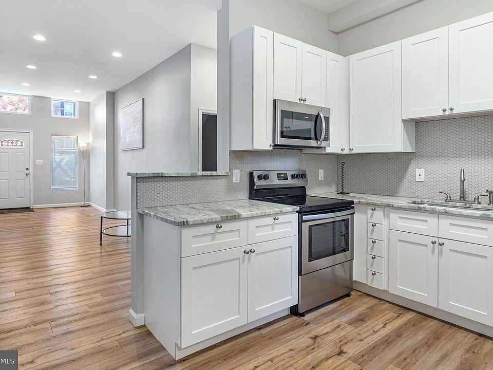 living room and kitchen view