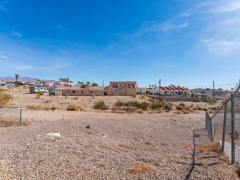 2150 Lake Havasu Plz — Photo 41