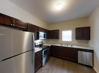 1913 Kingston Run Dr, Grove City, OH 43123