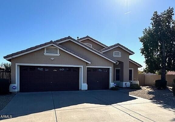 3rd image of 5153 W TOPEKA Drive