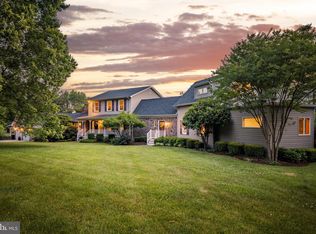 39273 Rodeffer Rd, Lovettsville, VA 20180