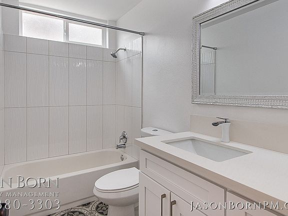 5th image of 31552 Agoura Rd Unit 1